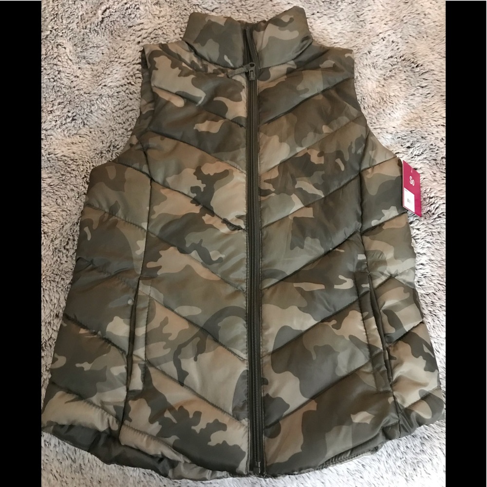 Camouflage Puffer Vest